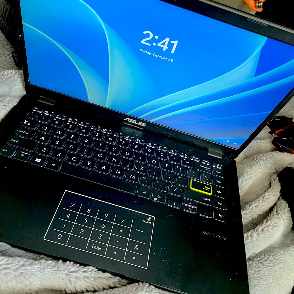 ASUS - 14.0" Laptop - Intel Celeron N4500 - 4GB Memory - 128GB eMMC - Star Black